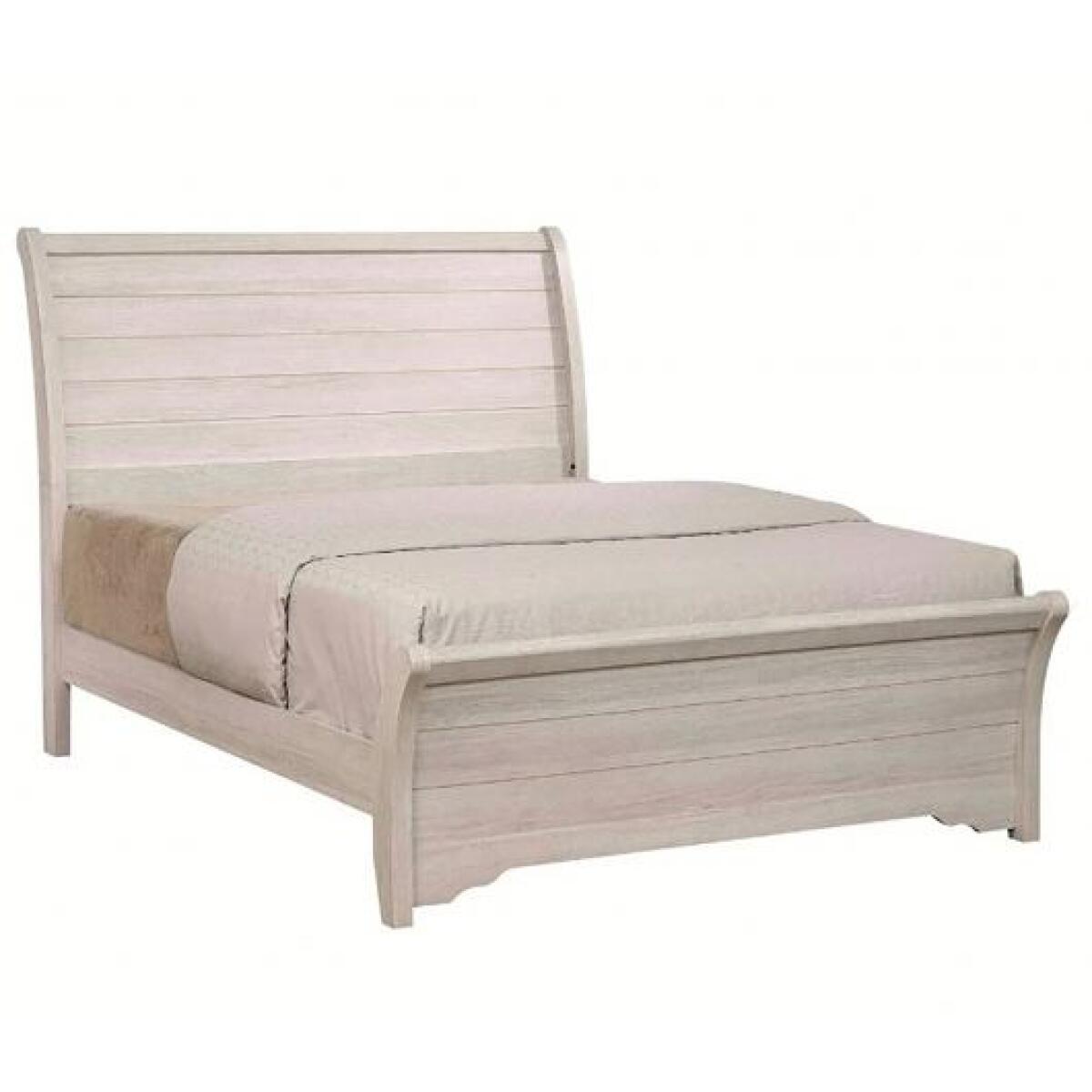 Coralee Queen Sleigh Bed in White Coralee King Sleigh Bed in White - Image 1