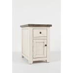 Madison County Chairside Table - Image 3