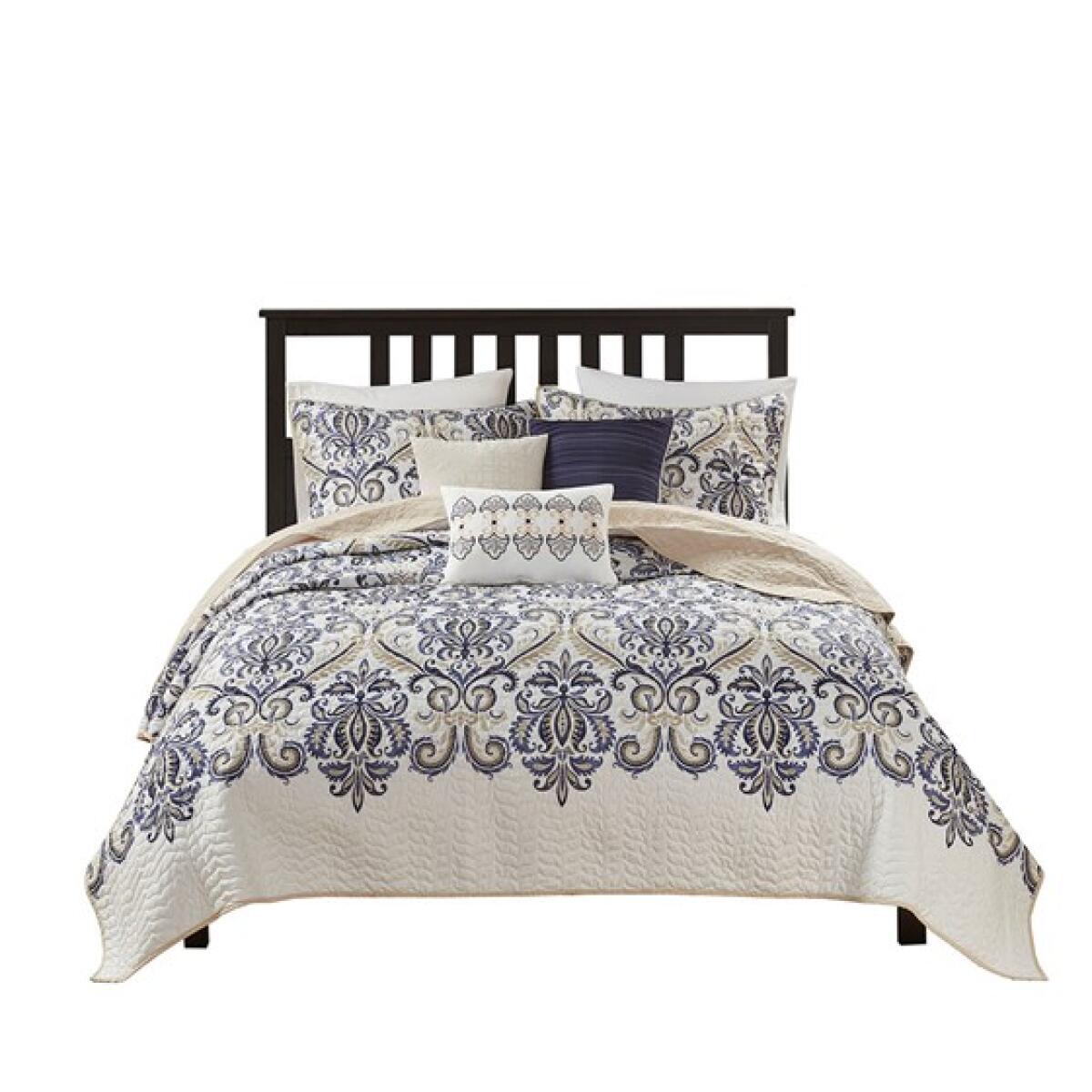 Cali Full/Queen 6 Piece Reversible Quilt Set with Throw Pillows- Navy/Tan Cali Full/Queen 6 Piece Reversible Quilt Set with Throw Pillows- Navy/Tan - Image 1